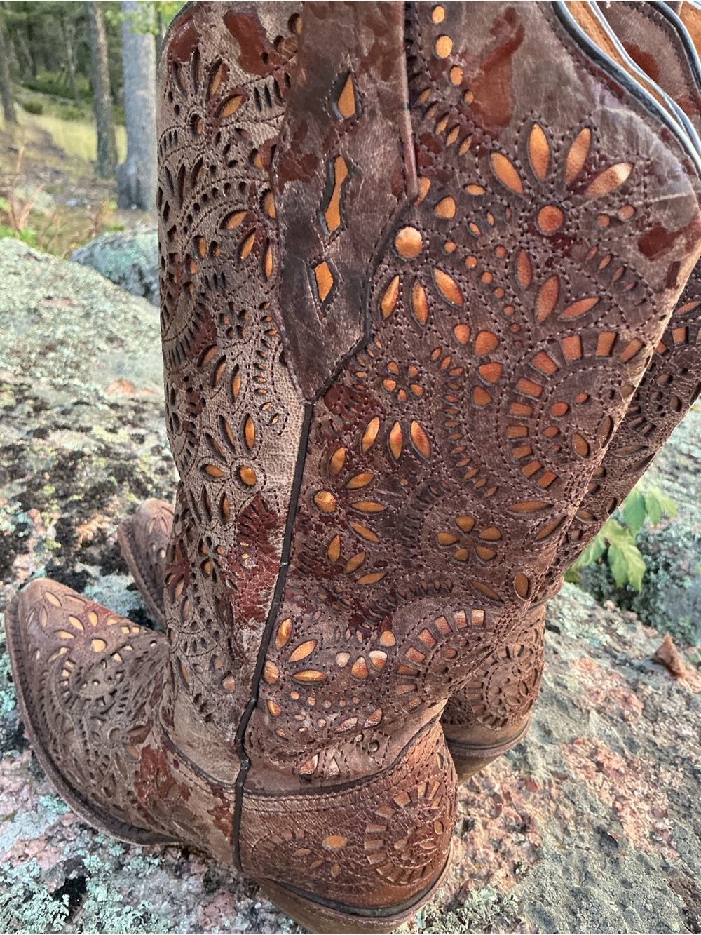 Corral Leather Floral Gold Cutout Western Cowboy Boots 7.5M - Picture 4 of 16